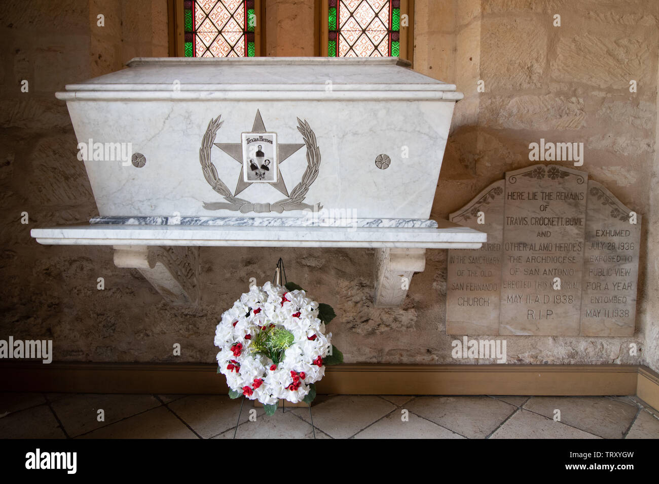 The Tomb Of Davy Crockett, William B. Travis, And Jim Bowie, Heroes Of ...