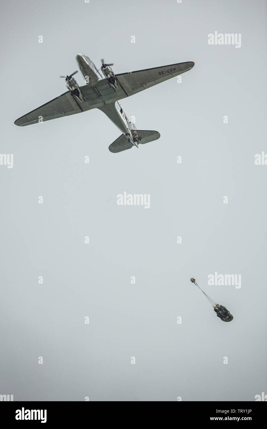 Normandy c 47 hires stock photography and images Alamy