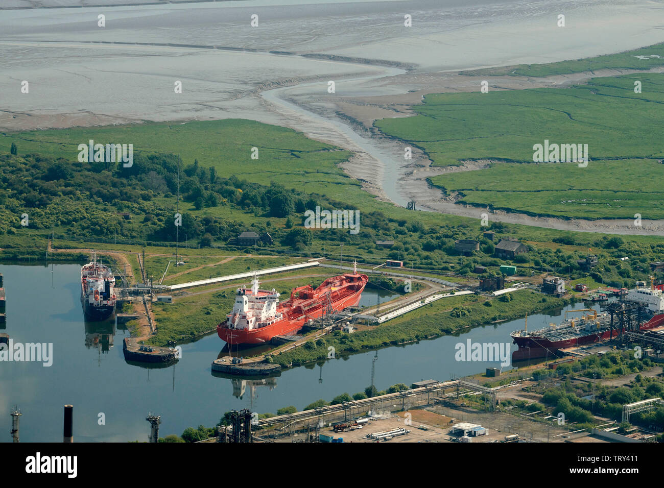 Ellesmere port cheshire hires stock photography and images Alamy