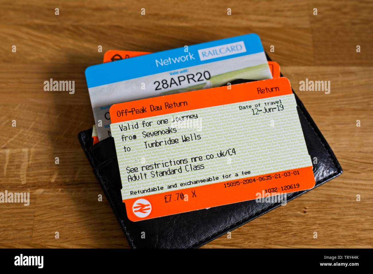 Train ticket for use on Southeast Railways between Sevenoaks and Tunbridge Wells in Kent, also showing a Network Railcard giving discounts on certain Stock Photo