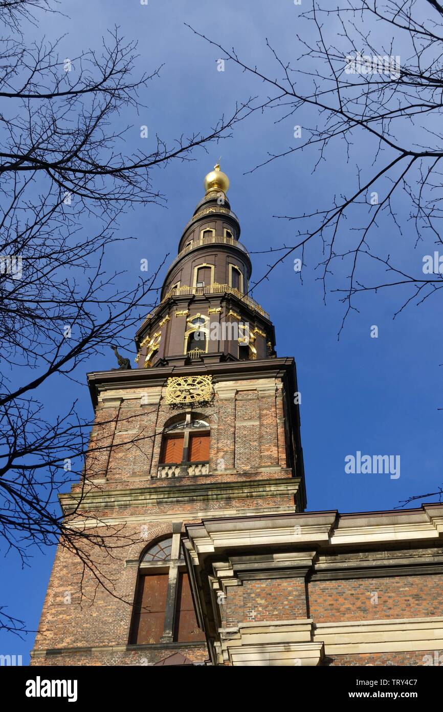 Corkscrew shaped tower hires stock photography and images Alamy