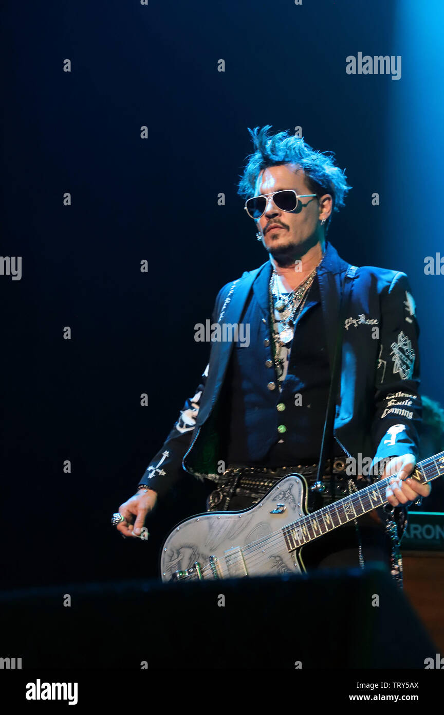 HOLLYWOOD VAMPIRES Live Performance Featuring Johnny Depp, Alice Cooper,  Joe Perry The Joint Hard Rock Hotel & Casino Las Vegas, Nv May 10, 2019  Featuring: Hollywood Vampires, Johnny Depp Where: Las Vegas,