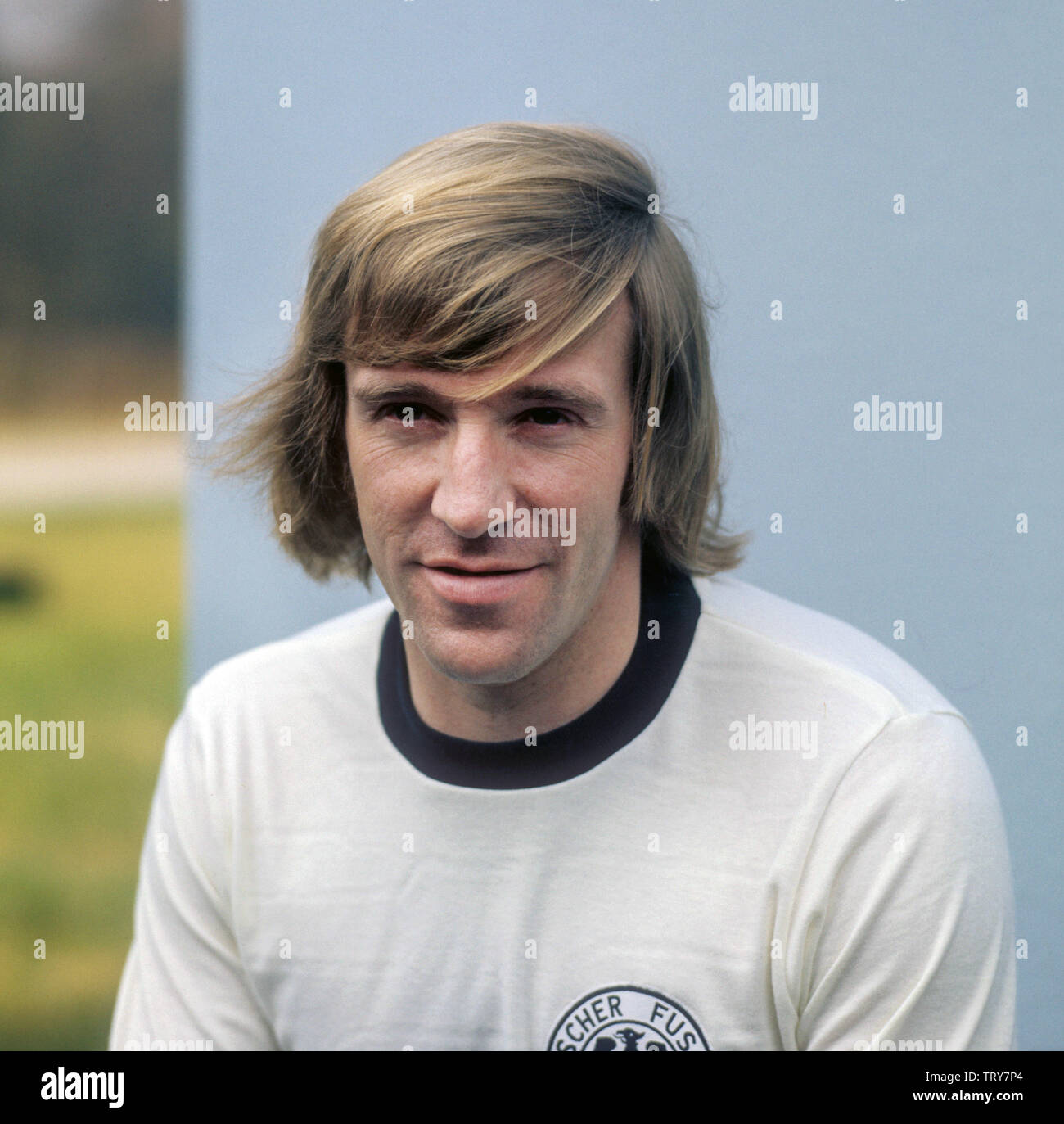 Netzer 1974 hi-res stock photography and images - Alamy