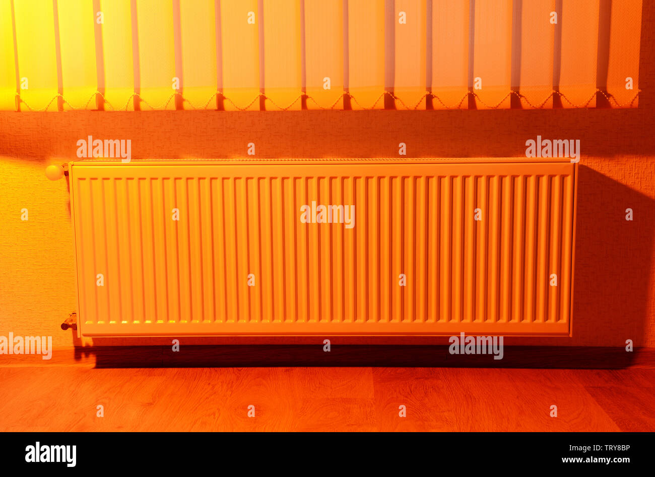 Radiator pipework hi-res stock photography and images - Alamy