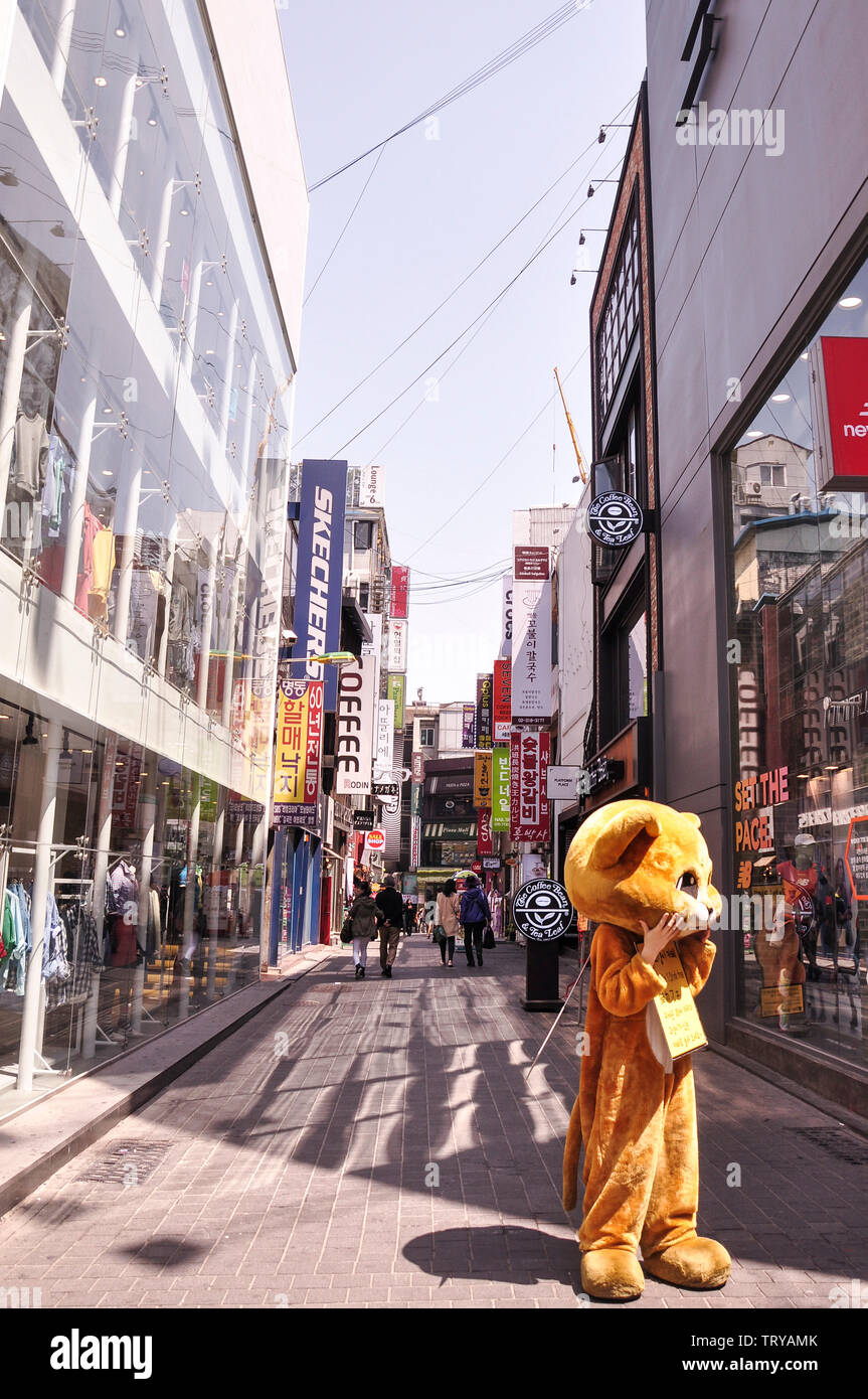 Commercial Road Street View Street View Of Myeongdong, Is Mostly A Commercial Area, Being One Of  Seoul's Main Shopping, Parade Route And Tourism Districts Stock Photo -  Alamy