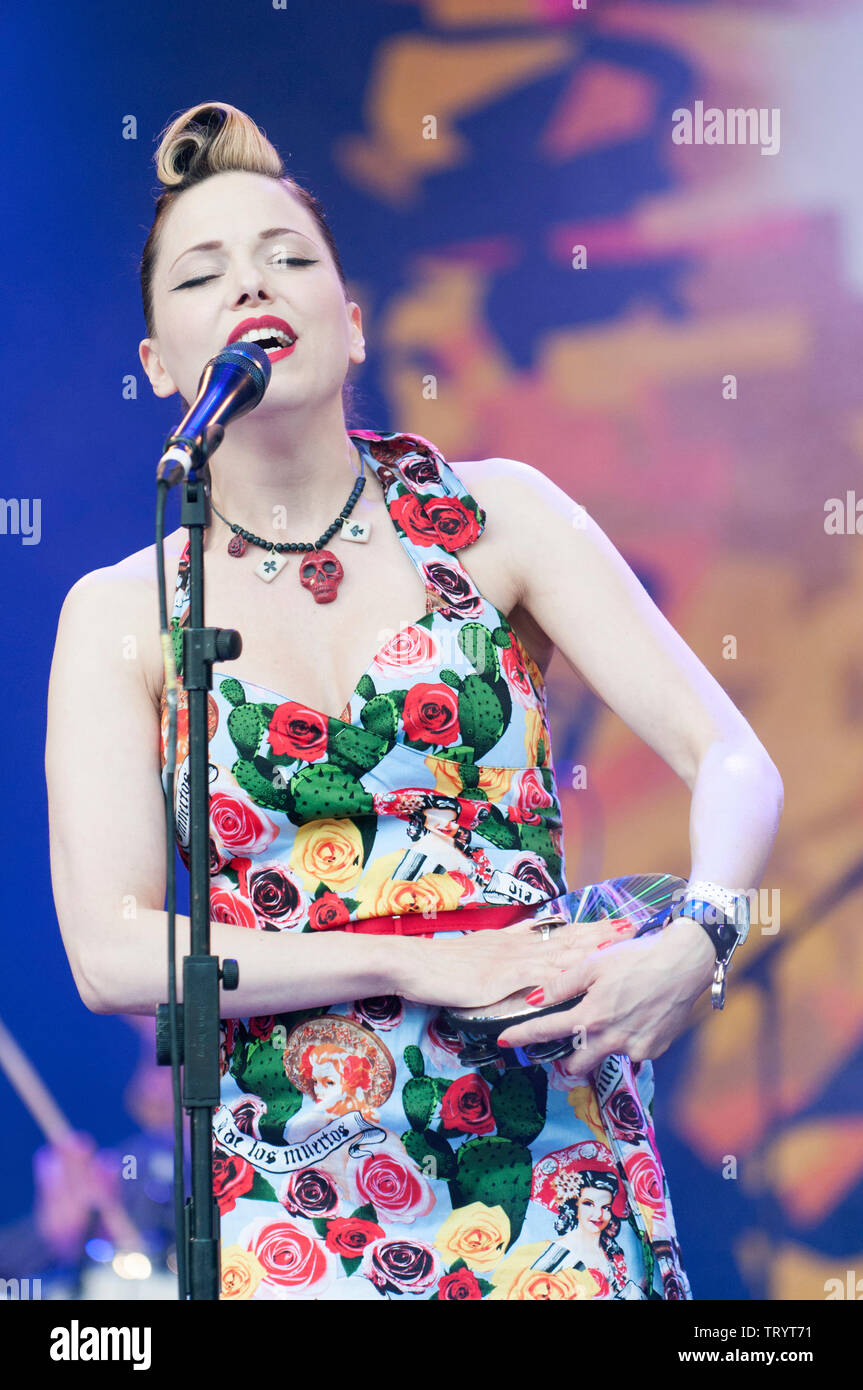Imelda may singer hi-res stock photography and images - Alamy