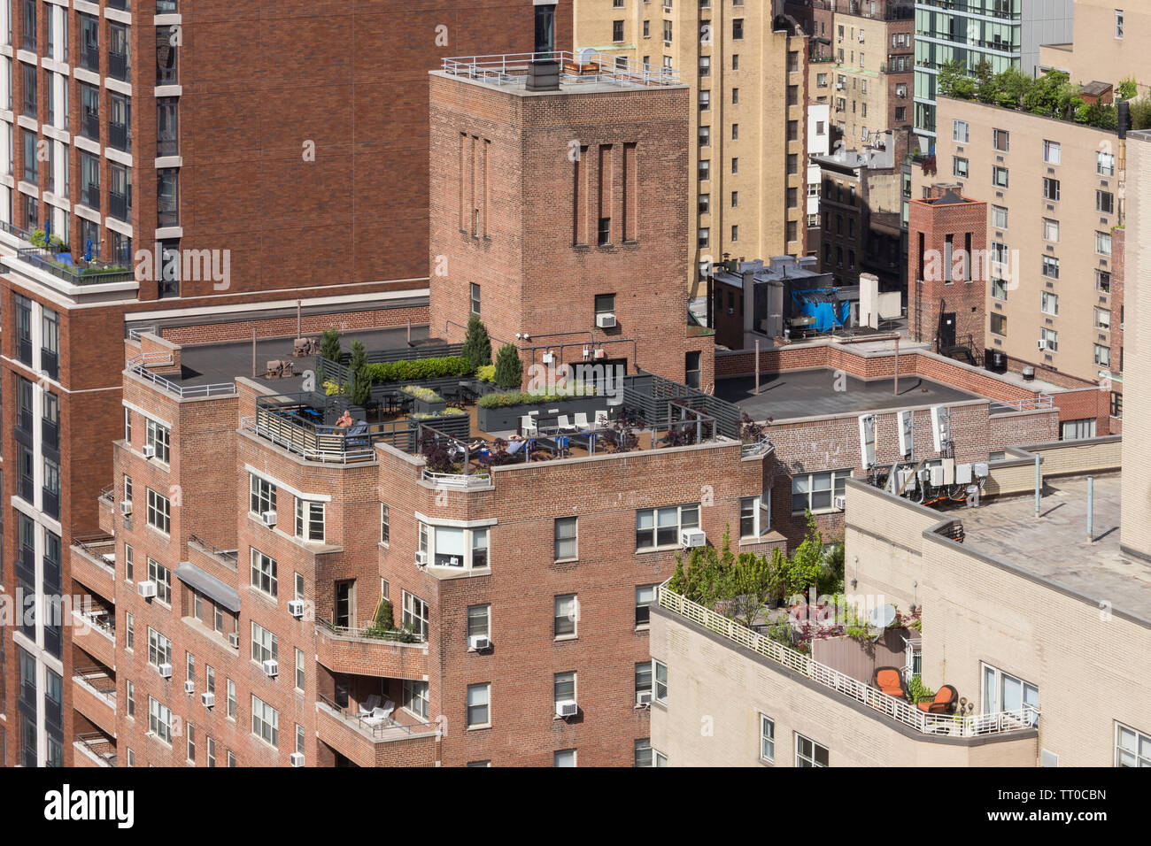 Buildings with balcony hires stock photography and images Alamy