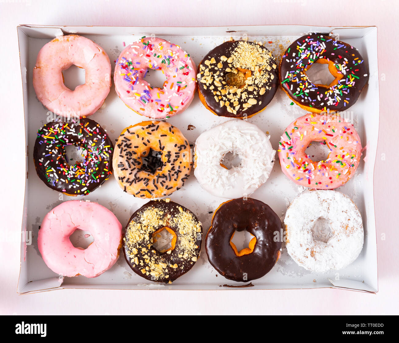 Dozen donuts hi res stock photography and images Alamy