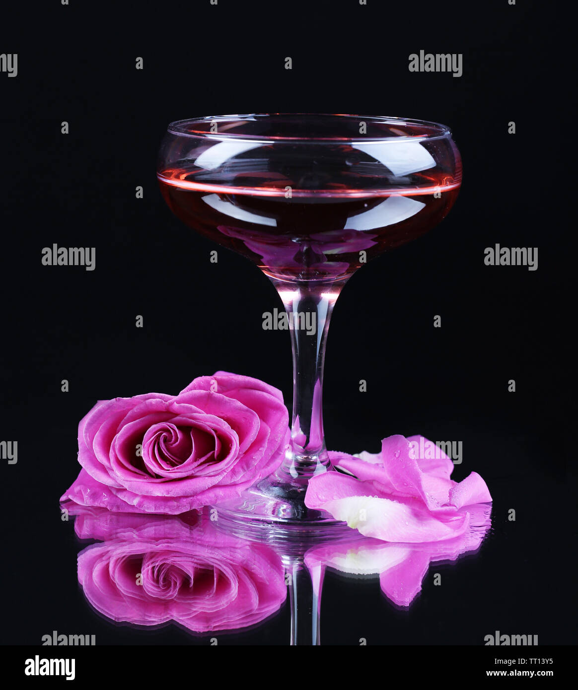 Pink sparkle hires stock photography and images Alamy