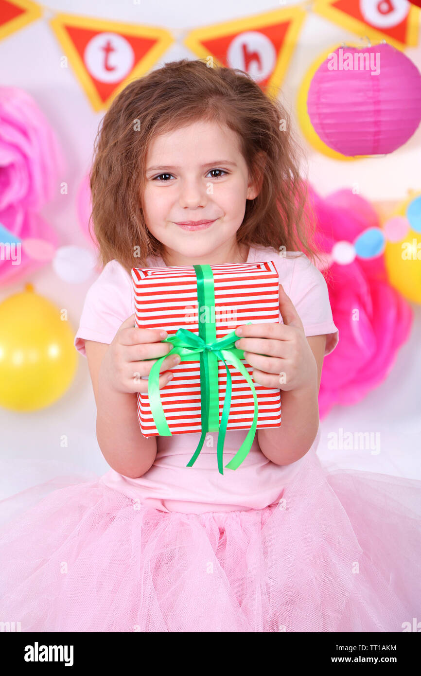 what to get a little girl for her birthday