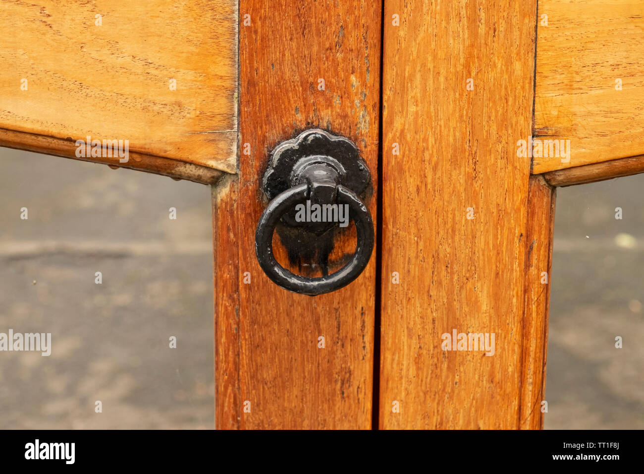 Wooden gates hires stock photography and images Alamy