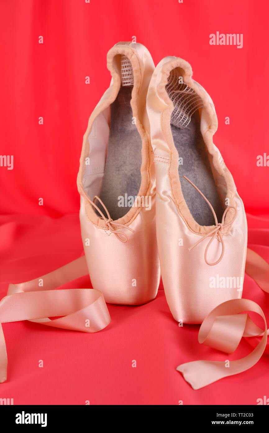 red ballet pointe shoes