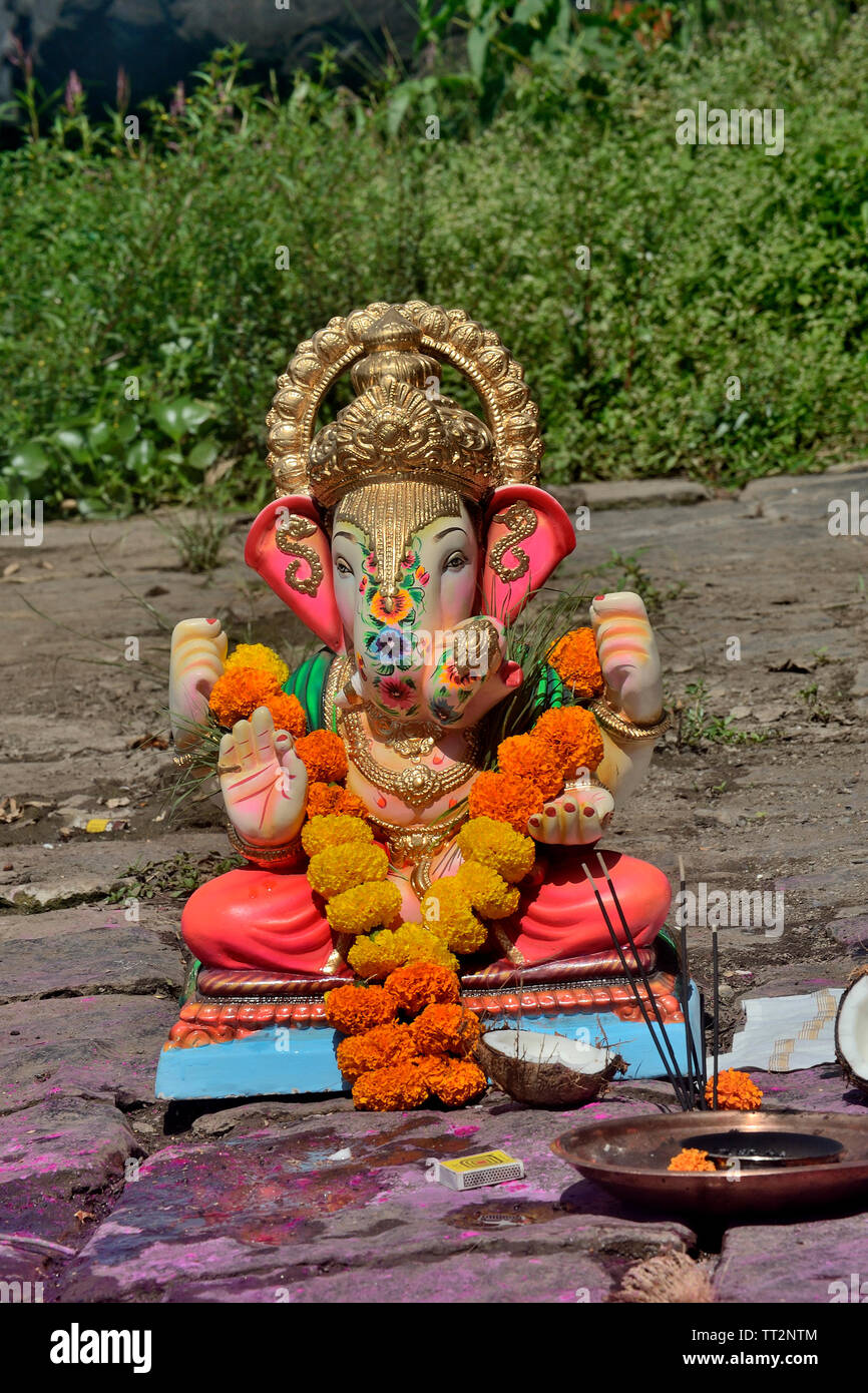2017 ganpati visarjan date deals