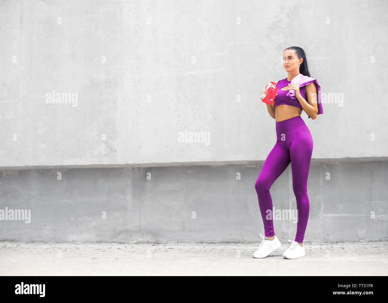 Athletic girl in sportswear. Portrait of a beautiful fitness woman. Stock Photo