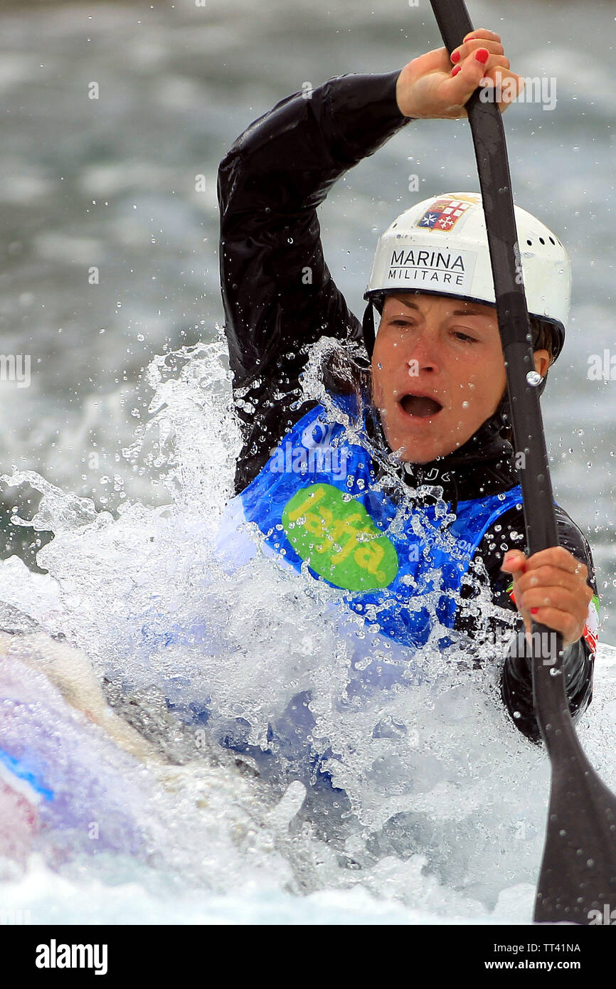 London, UK. 14th June, 2019. Stefanie Horn of Italy in action during the Women's Kayak. 2019 ICF Canoe Slalom World Cup event, day one at the Lee Valley white water centre in London on Friday 14th June 2019. pic by Steffan Bowen/Andrew Orchard sports photography/Alamy Live news Credit: Andrew Orchard sports photography/Alamy Live News Stock Photo