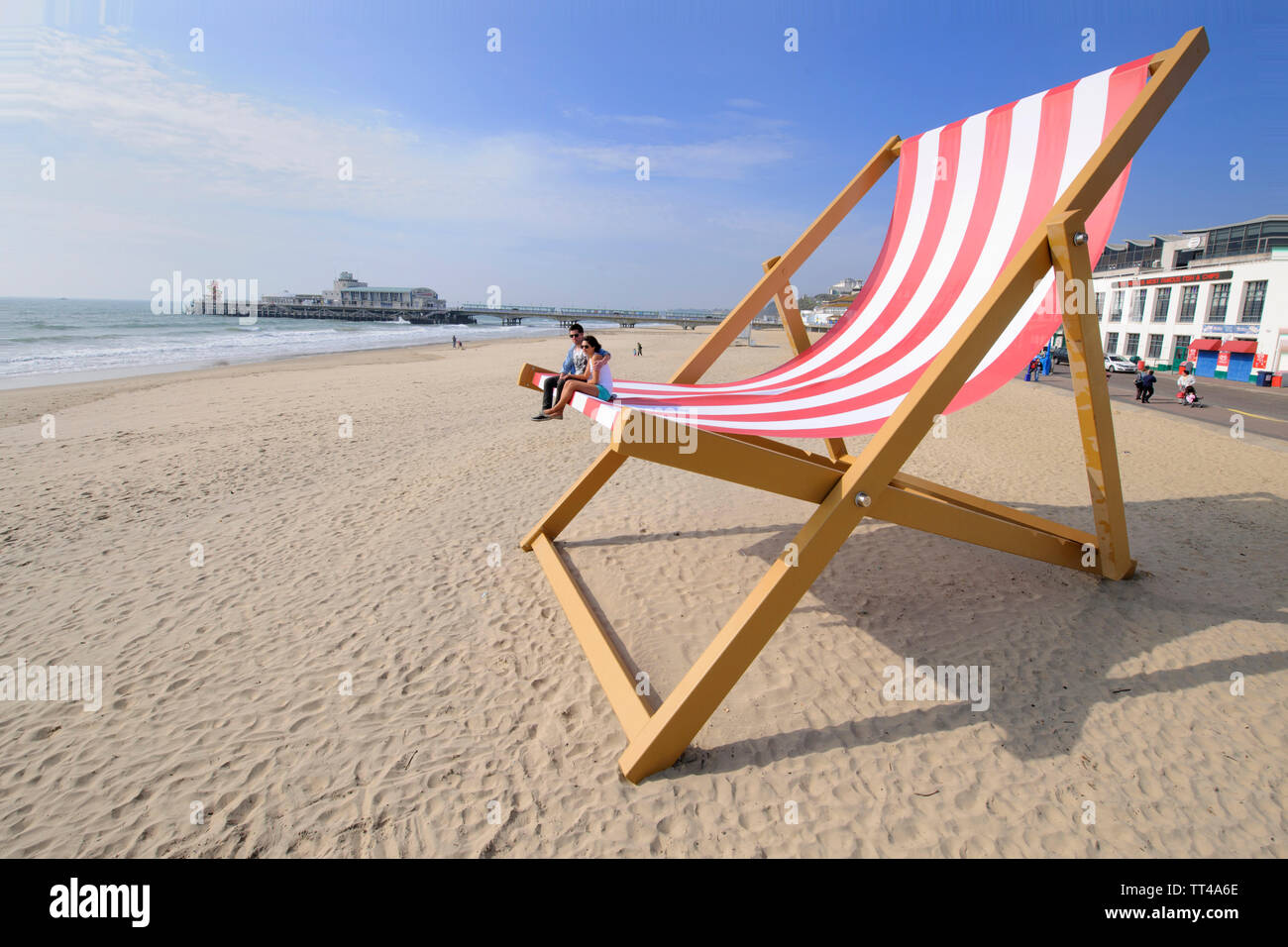 The World S Largest Deck Chair Comes To Bournemouth Beach The