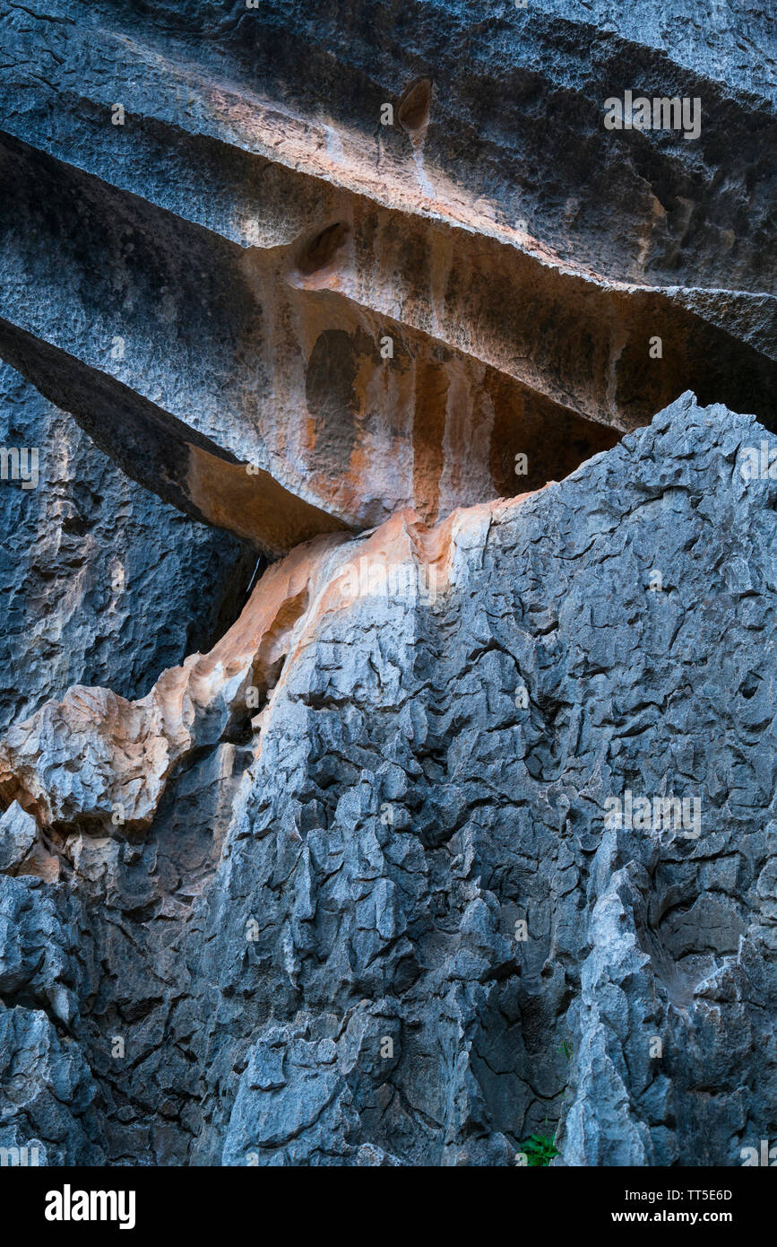 Tall rocks formations of limestone, The Stone Forest, Shilin Yi ...