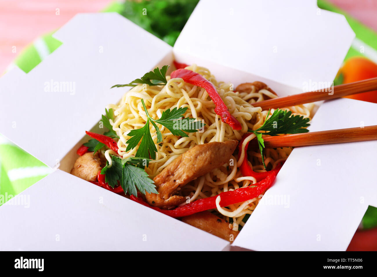 Chinese Noodles In Takeaway Box Closeup Stock Photo Alamy chinese-noodles-in-takeaway-box-closeup-stock-photo-alamy