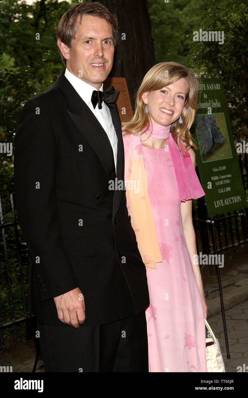 New York, USA. 3 June, 2008. Andrew Schiff, Karenna Gore Schiff at the Wildlife Conservation Society's 'Safari! India' at The Central Park Zoo. Credit: Steve Mack/Alamy Stock Photo