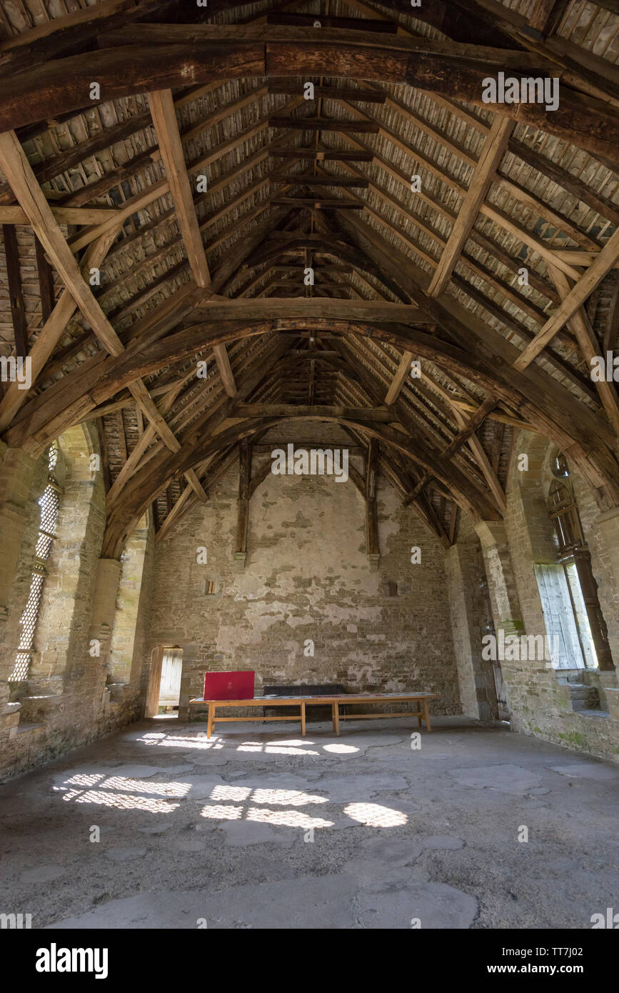 In the hall at Stokesay Castle, Craven Arms, Shropshire, England. Impressive roof of wooden timbers. Stock Photo