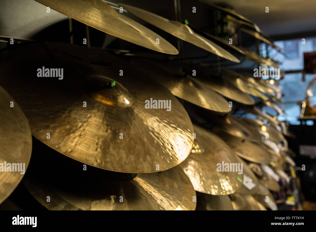 Drum cymbal percussion hires stock photography and images Alamy