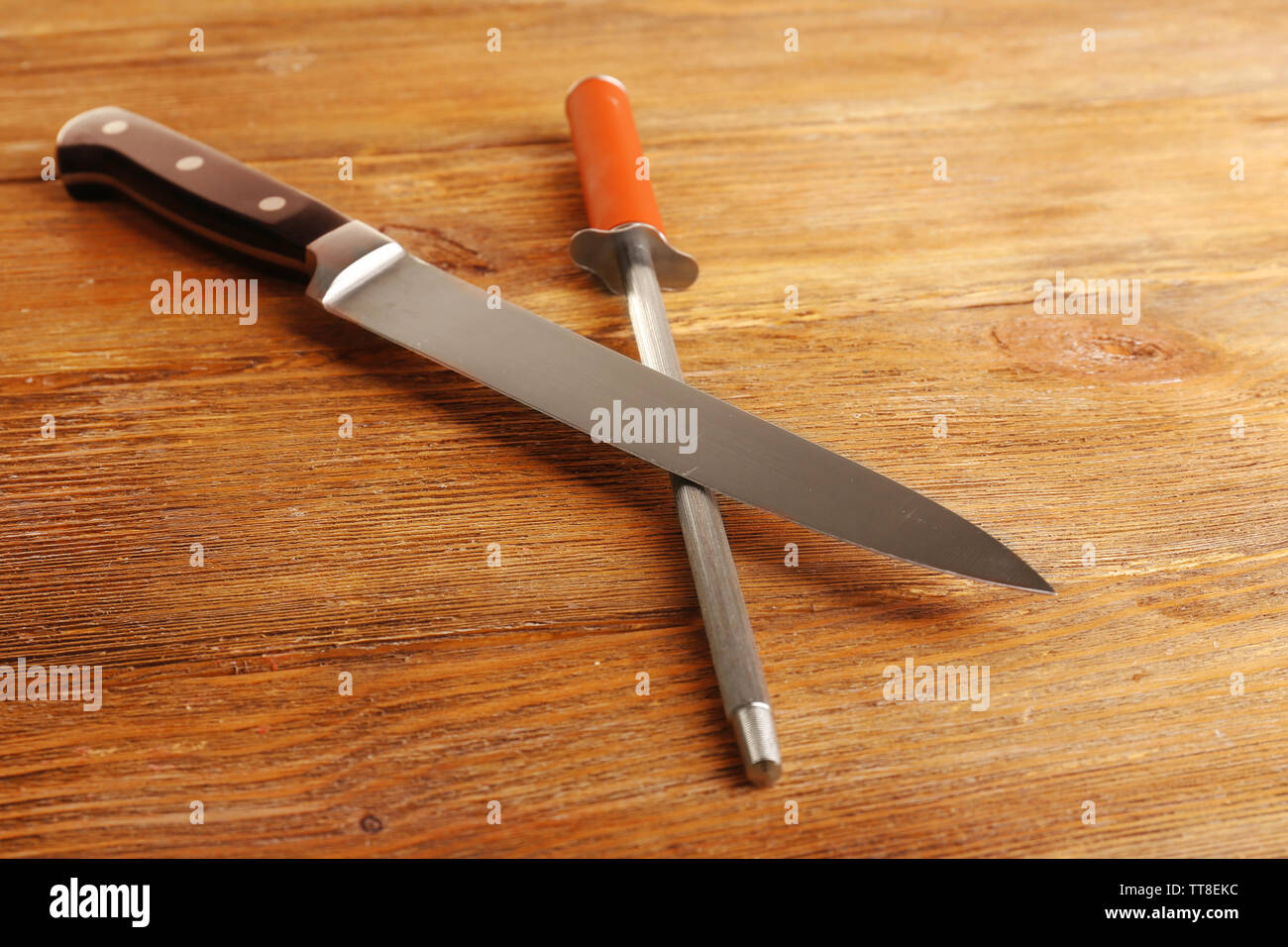 Electric knife sharpener hi-res stock photography and images - Alamy