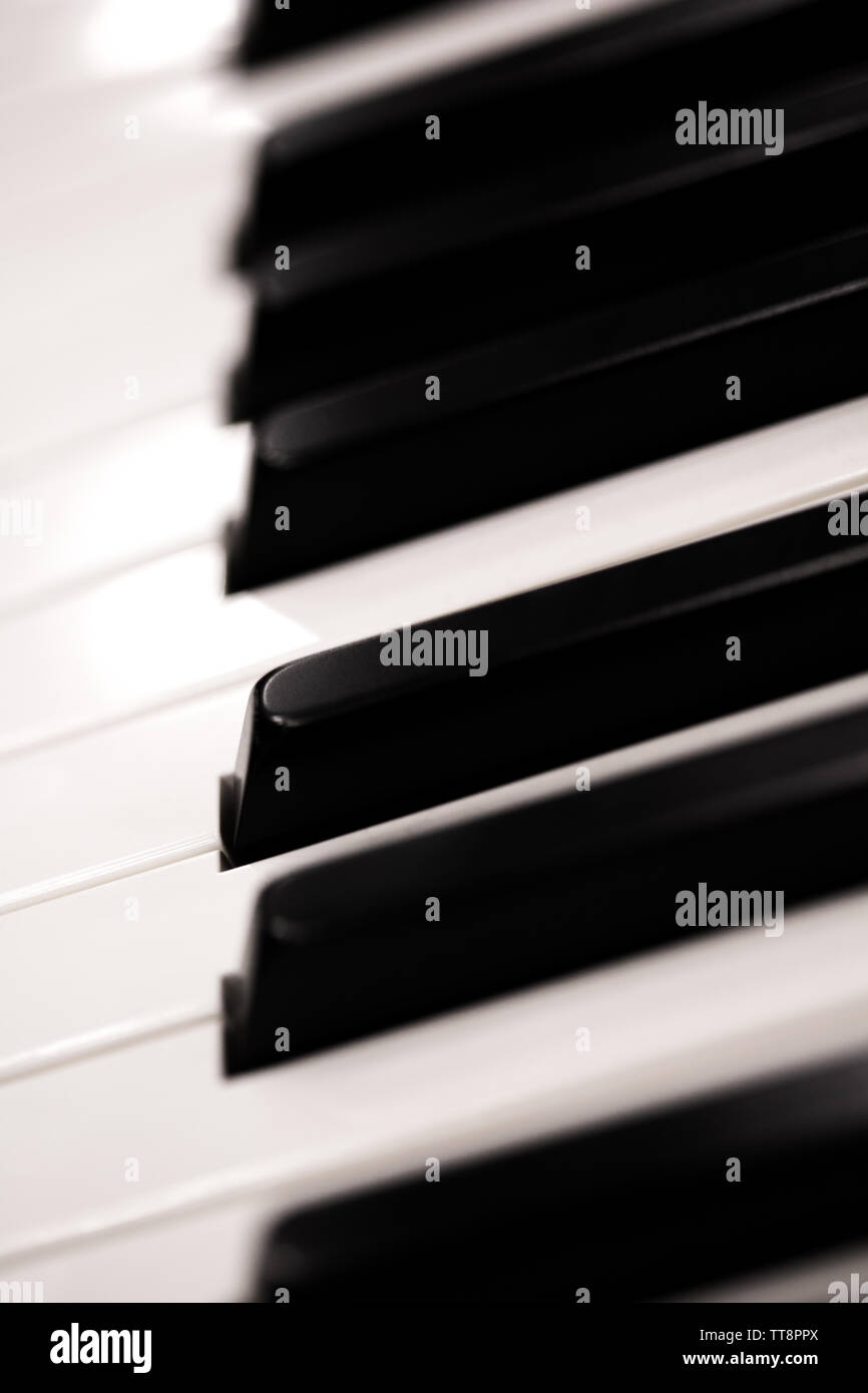 depth of field keyboards keys at the music store Stock Photo - Alamy
