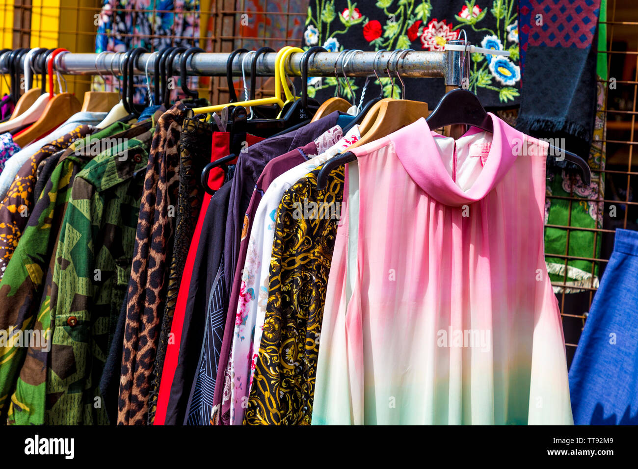 Fusspotts - Second Hand Designer Clothes Dress Agency in Oxted, Surrey  (Copy)