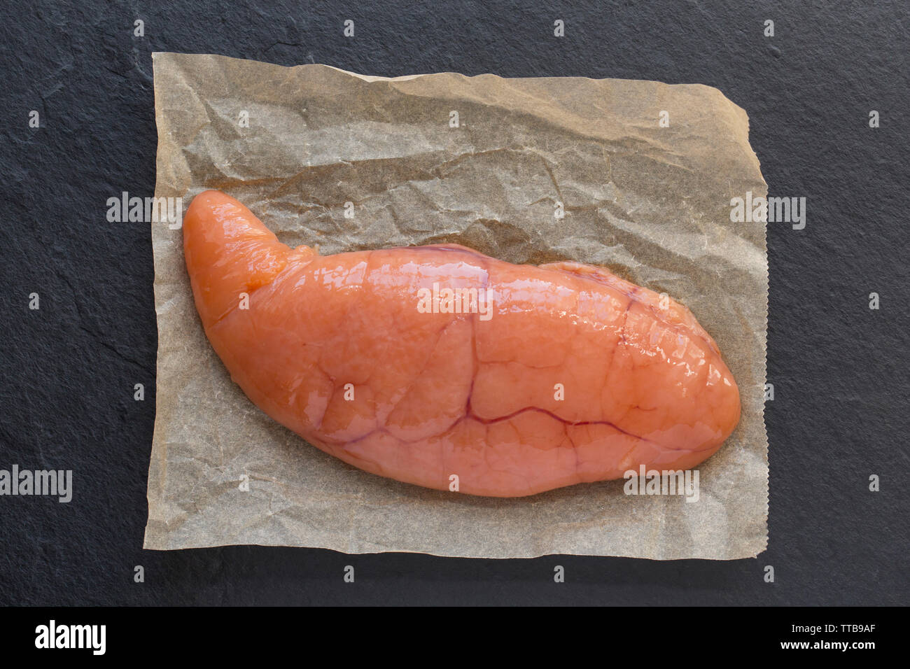 Raw, uncooked cod roe bought from a supermarket in the UK. The cod, Gadus  morhua, was caught in the north eastern Atlantic. Dorset England UK GB  Stock Photo - Alamy