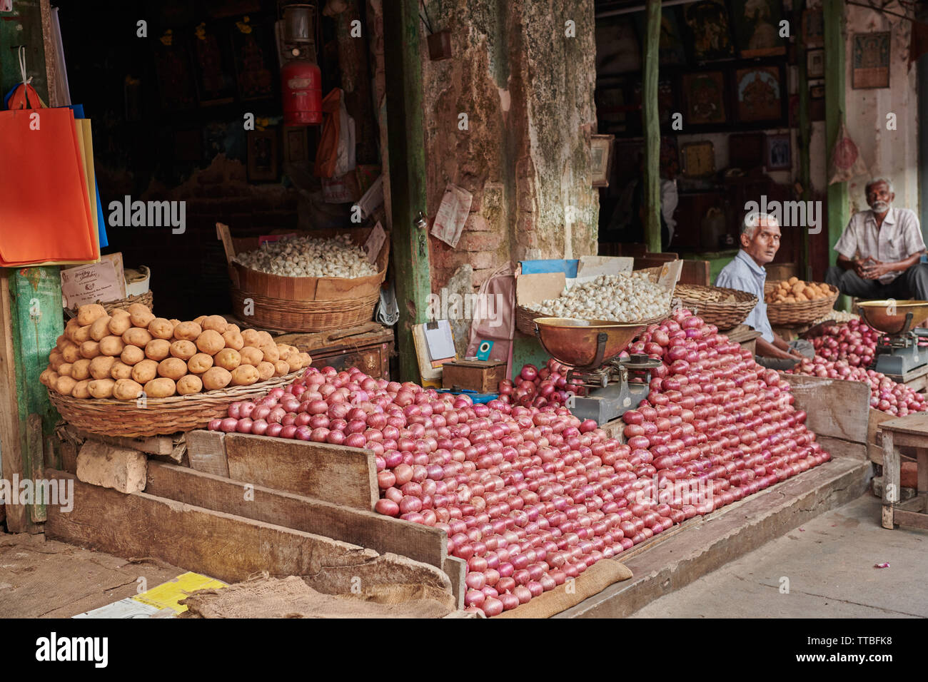 Devaraja fruit and vegetable market, Mysore, Karnataka, India Stock ...