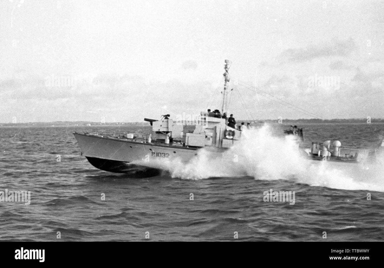 ROYAL NAVY Schnellboot / Fast Patrol Boat / Ex-MTB Motor Torpedo Boat - Vosper 73 ft Type II Stock Photo