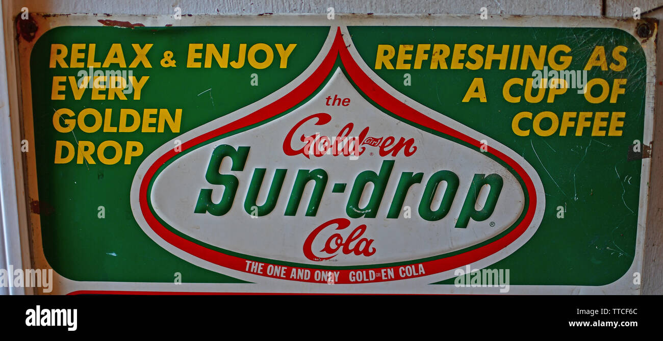 Classic Sun-Drop cola sign in a hardware store in North Carolina Stock Photo
