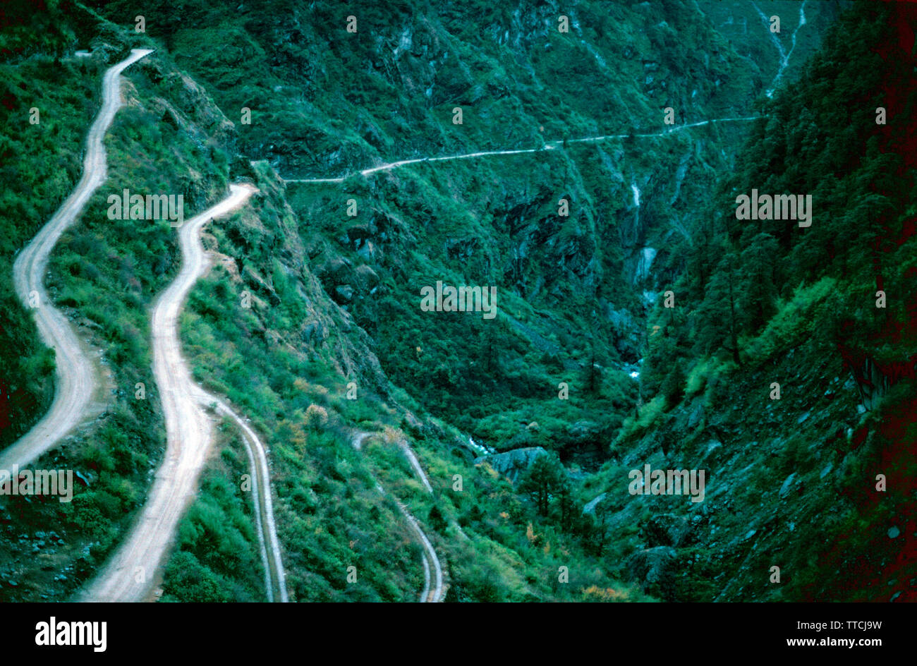 Switchbacks on Araniko Highway from Kodari to Zhangmu,Tibet Stock Photo