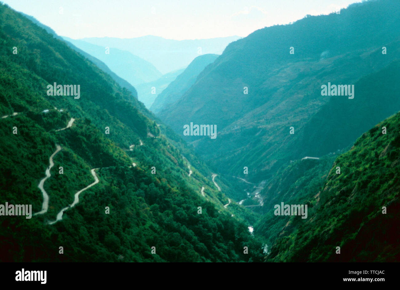 Switchbacks on Araniko Highway from Kodari to Zhangmu,Tibet Stock Photo