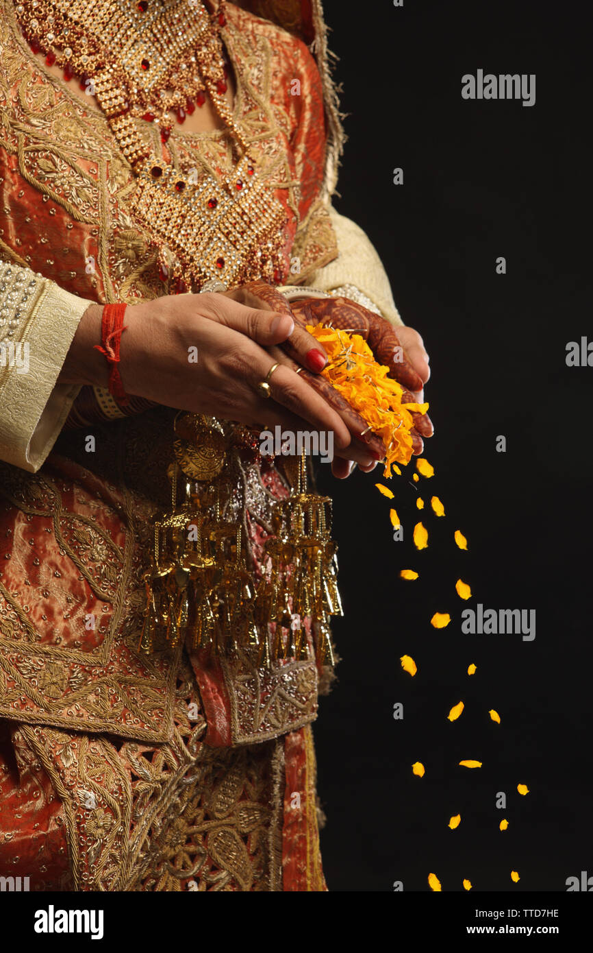Punjabi Wedding Couple High Resolution Stock Photography And Images Alamy