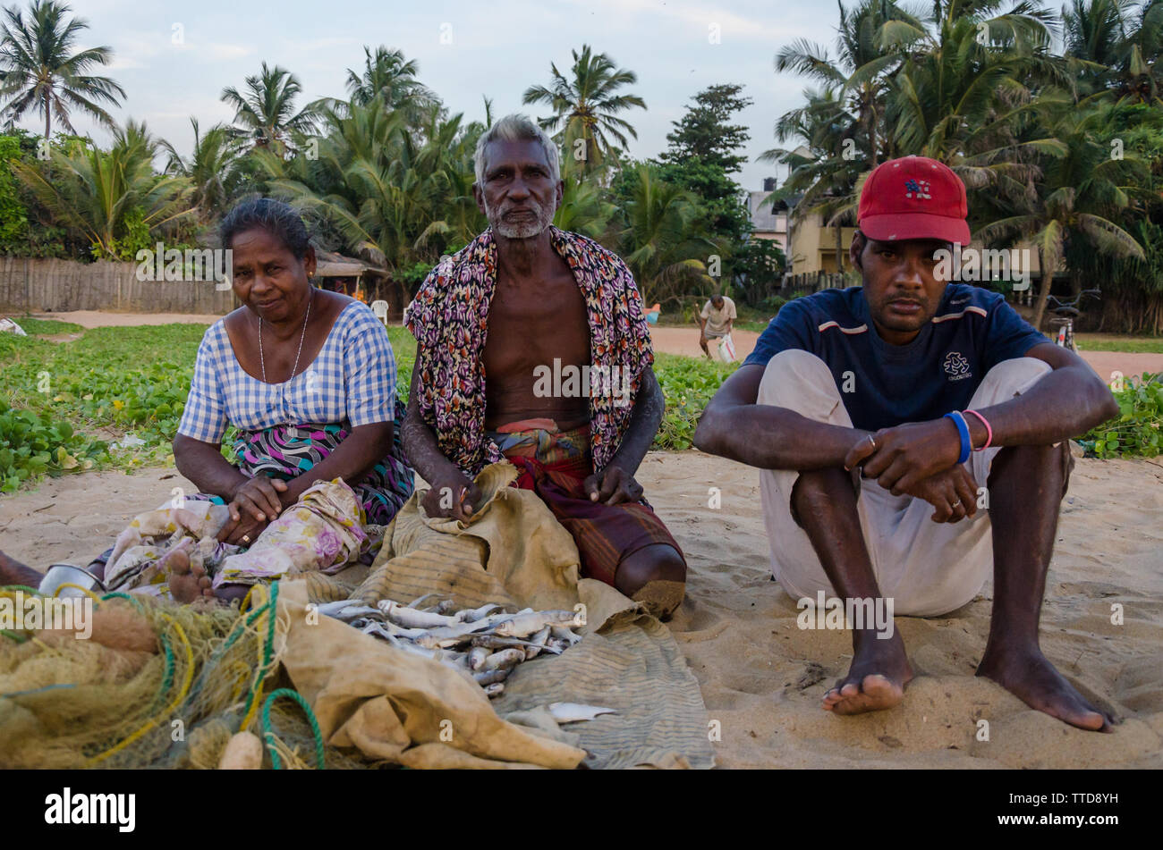 Sri lanka family hi-res stock photography and images - Alamy