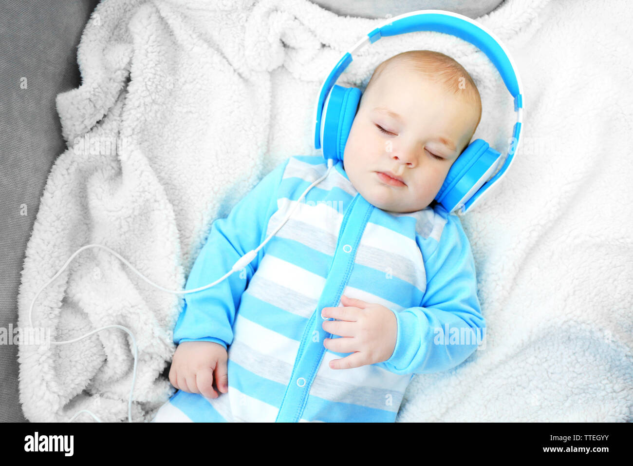 Baby headphones for sleeping outlet
