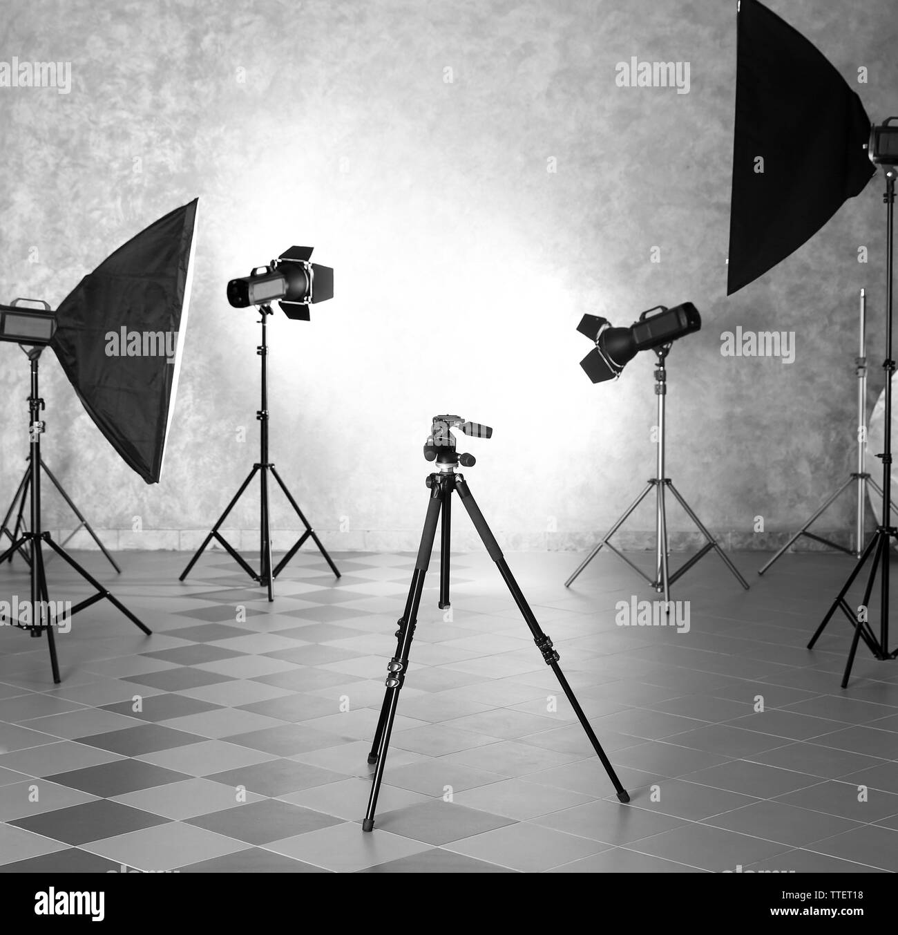 Empty photo studio with lighting equipment Stock Photo - Alamy