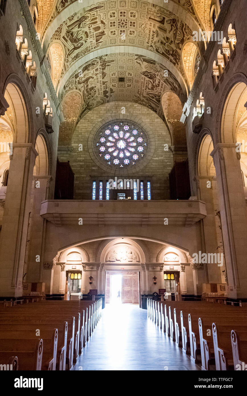 Basilica of sainte anne de beaupré hires stock photography and images