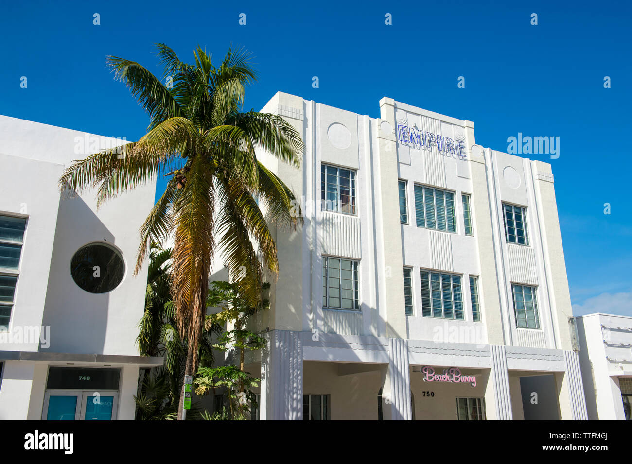 Beach bunny best sale collins ave