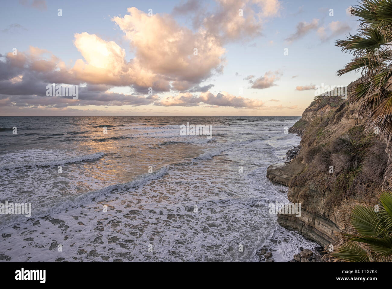 Swamis surf hires stock photography and images Alamy
