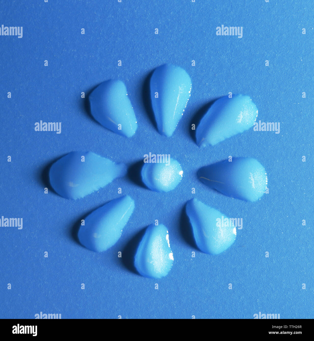 Flower made water drops hi-res stock photography and images - Alamy