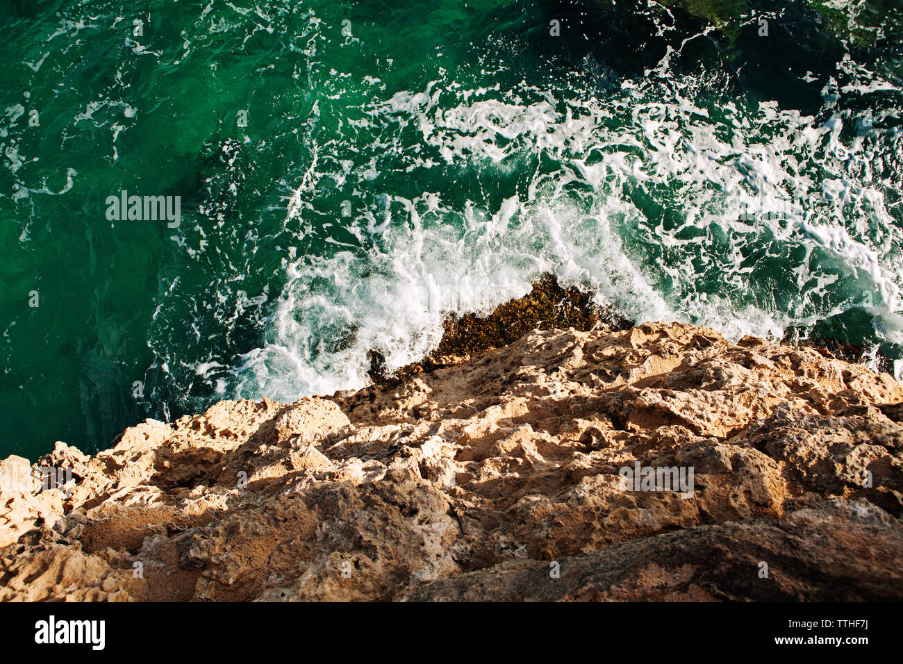High splashing sea water hi-res stock photography and images - Alamy