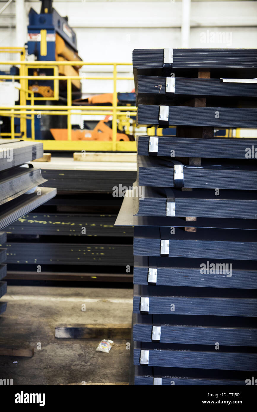 Metal sheets hi-res stock photography and images - Alamy