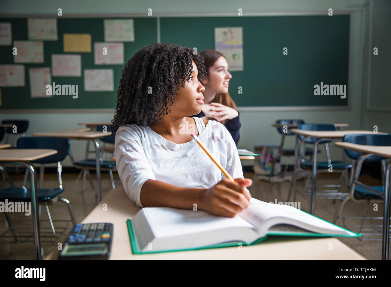 African girl sitting in classroom hi-res stock photography and images ...