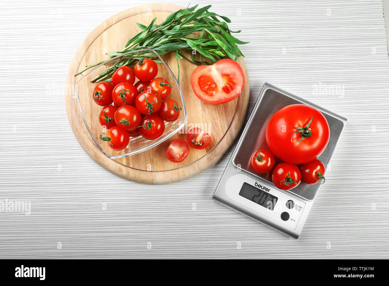 Digital Food Scale Royalty-Free Images, Stock Photos & Pictures