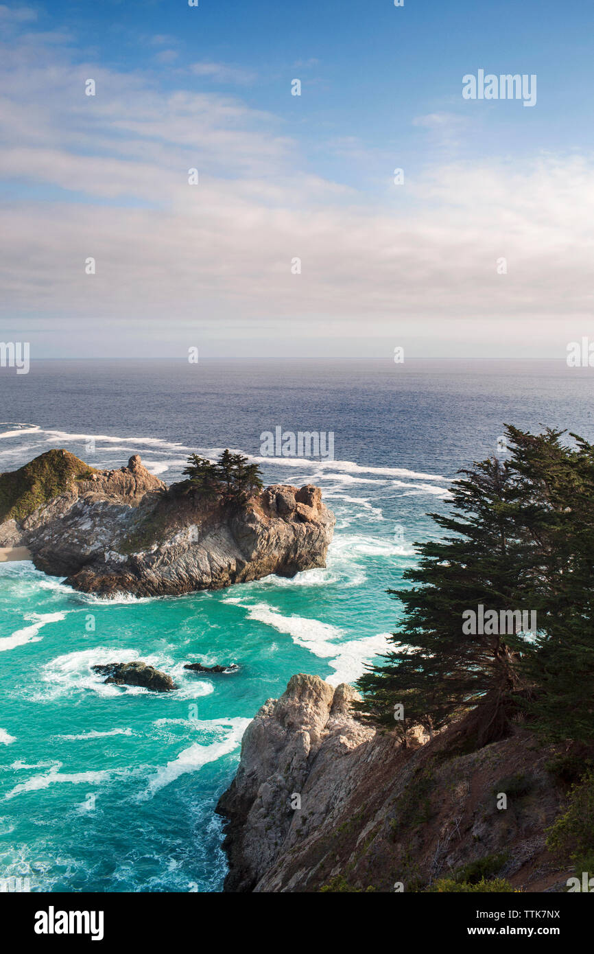 See With Rocks Rock over sea view hi-res stock photography and images - Alamy