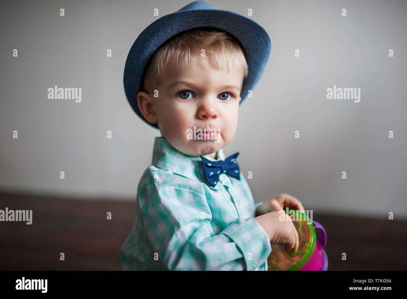 Baby boy sitting on hi-res stock photography and images - Alamy