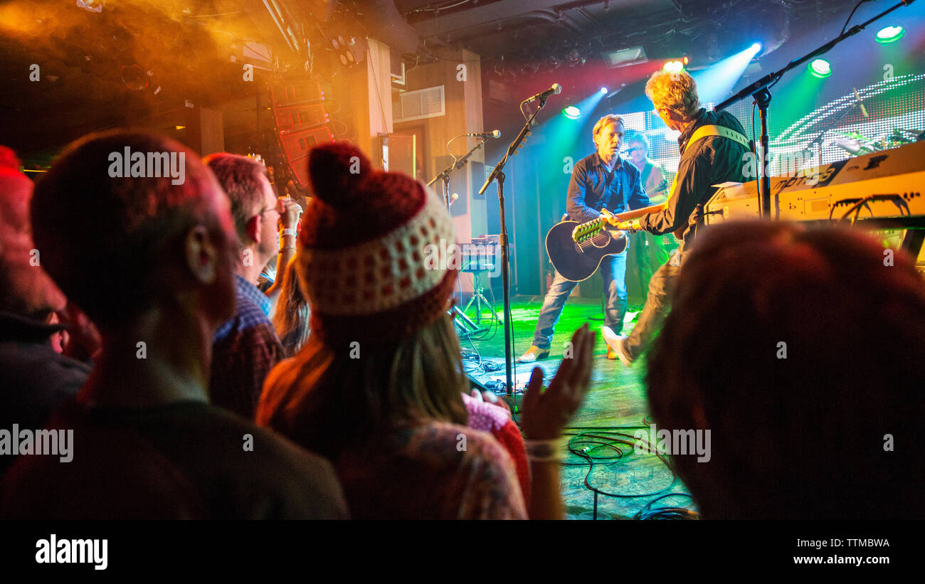 USA, Colorado, Aspen, Gerry Beckley and Dewey Bunnell of the band America jam and play music at Belly Up in downtown Aspen Stock Photo