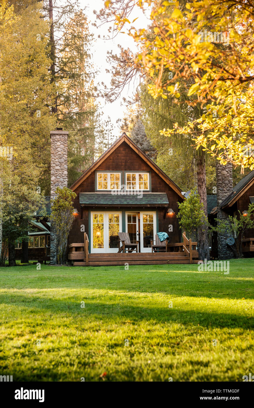 USA, Oregon, Camp Sherman, Metolius River Resort, Cabins Stock Photo